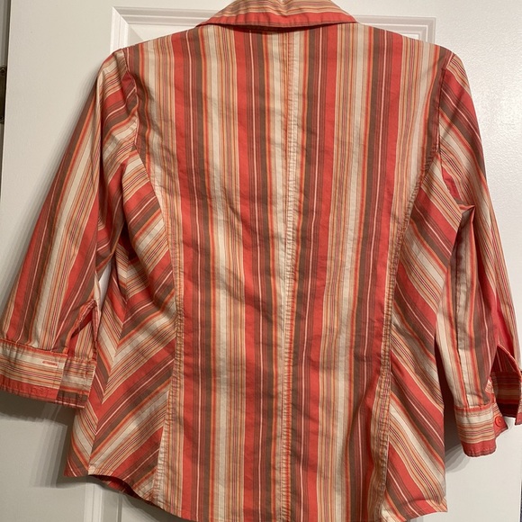 Old Navy perfect fit blouse - Picture 4 of 4